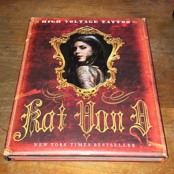 Kat Von D High Voltage Tattoo Book - Picture 1 of 16